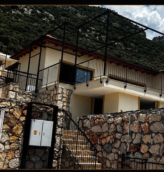 Antalya Kaş Villa Balkon Korkuluğu